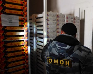 На московской овощебазе полицейские нашли гранату, тротил и детонаторы